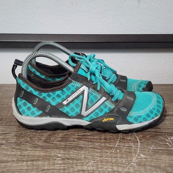 New Balance Minimus 10v1 Women's Barefoot Trail Running Shoes Size 7.5 Teal - Picture 3 of 9